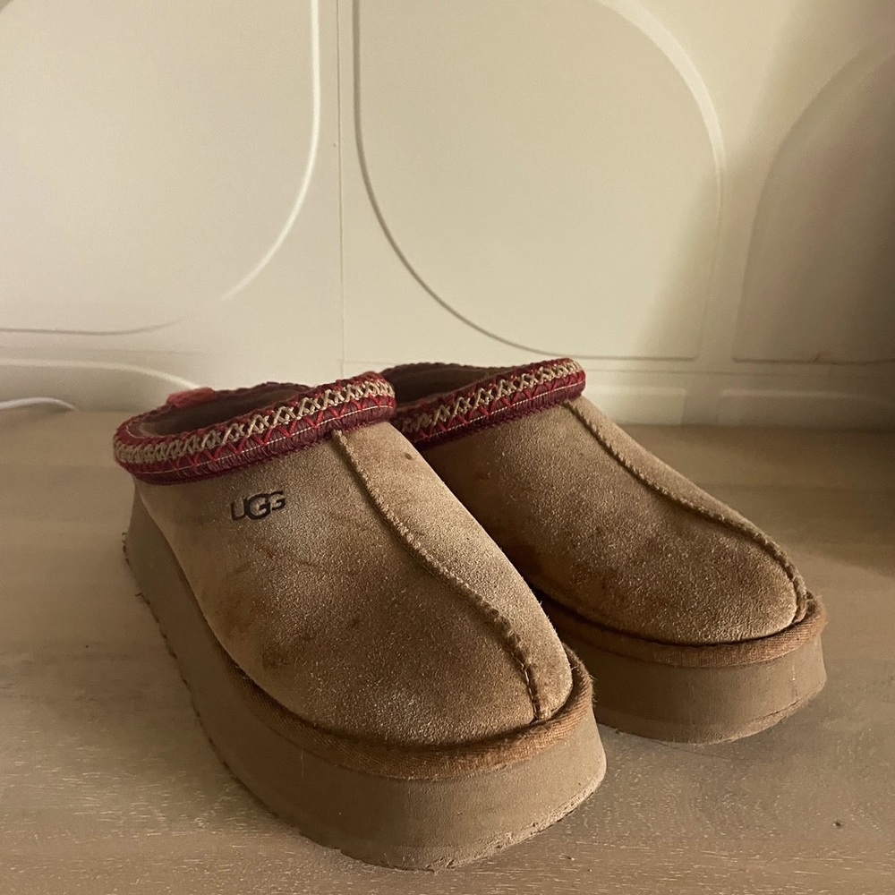 Ugg Tazz platform